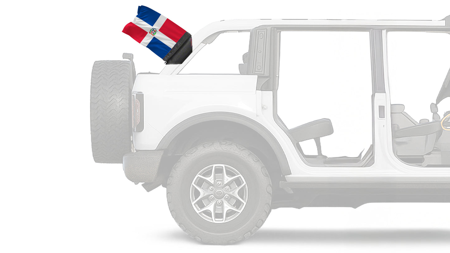 Dominican Republic 12"x18" Forever Wave Flag